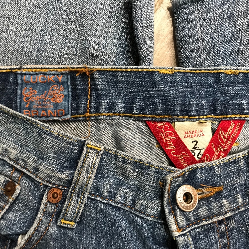 Lucky Jeans - Picture 2 of 3